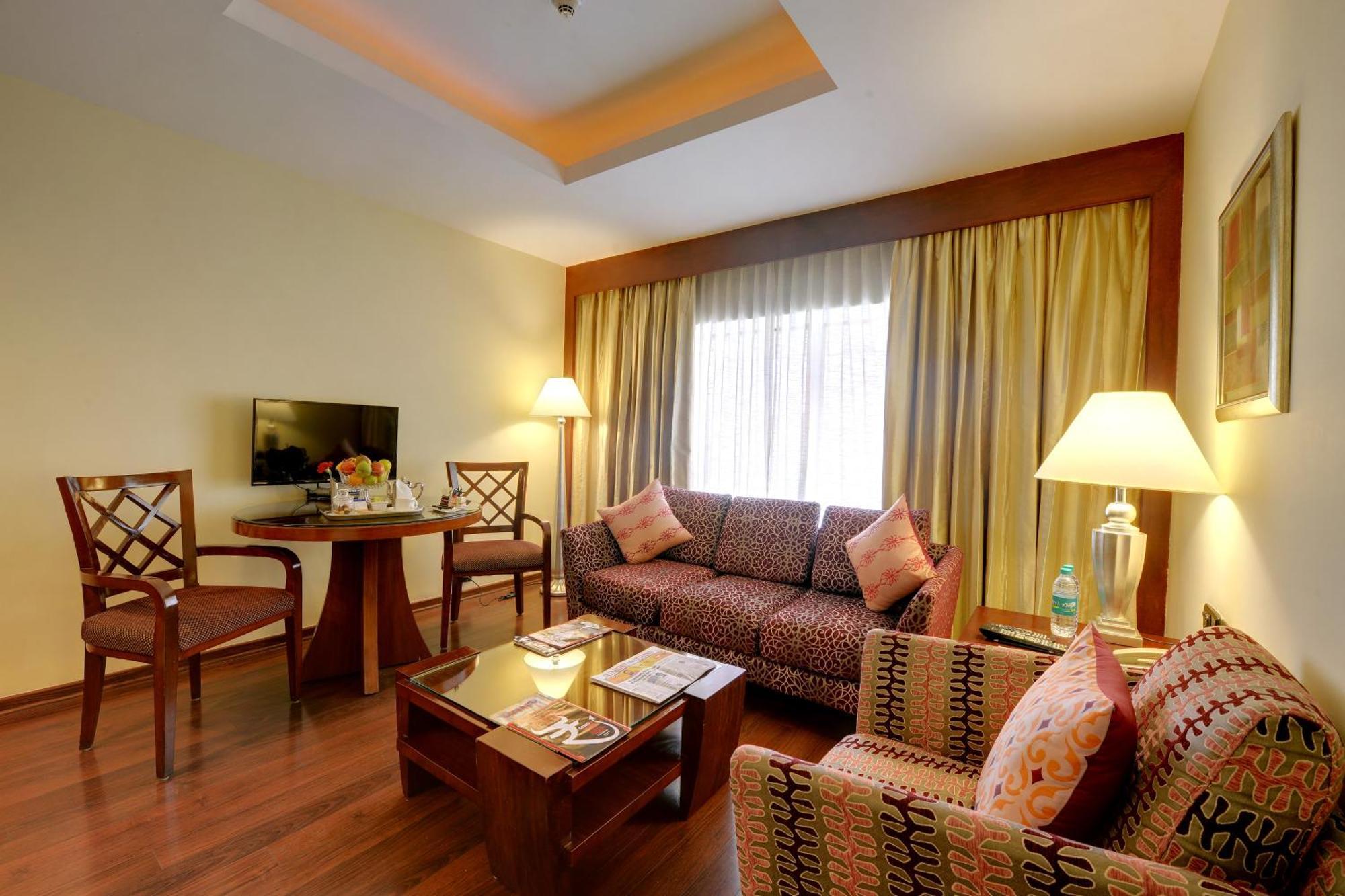 Fortune Select Jp Cosmos, Bengaluru - Member Itc Hotels' Group Bangalore Exterior foto