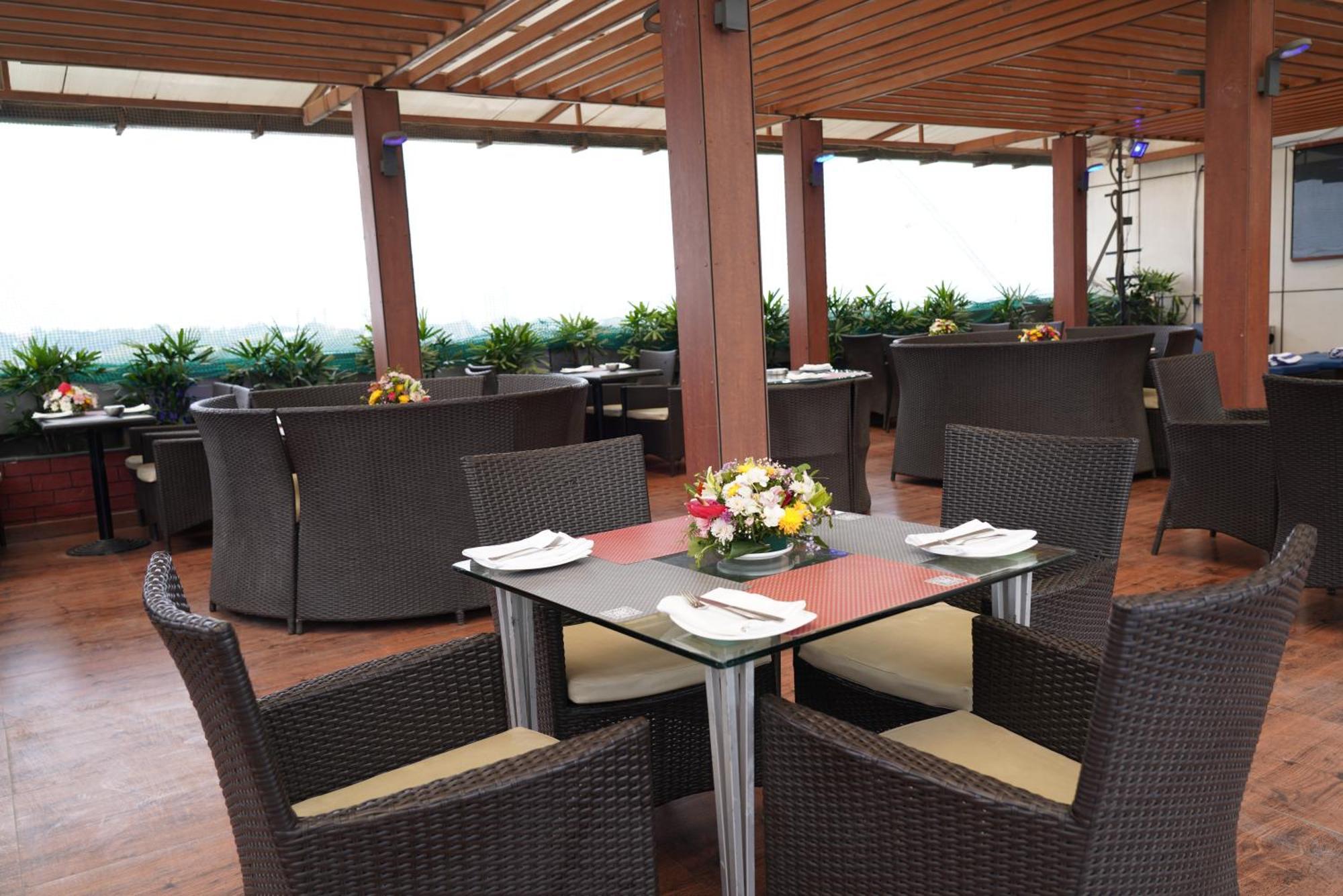 Fortune Select Jp Cosmos, Bengaluru - Member Itc Hotels' Group Bangalore Exterior foto